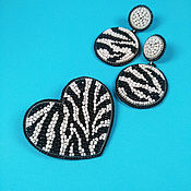 Украшения handmade. Livemaster - original item Zebra Heart Brooch and Zebra Earrings Black and White Embroidery. Handmade.
