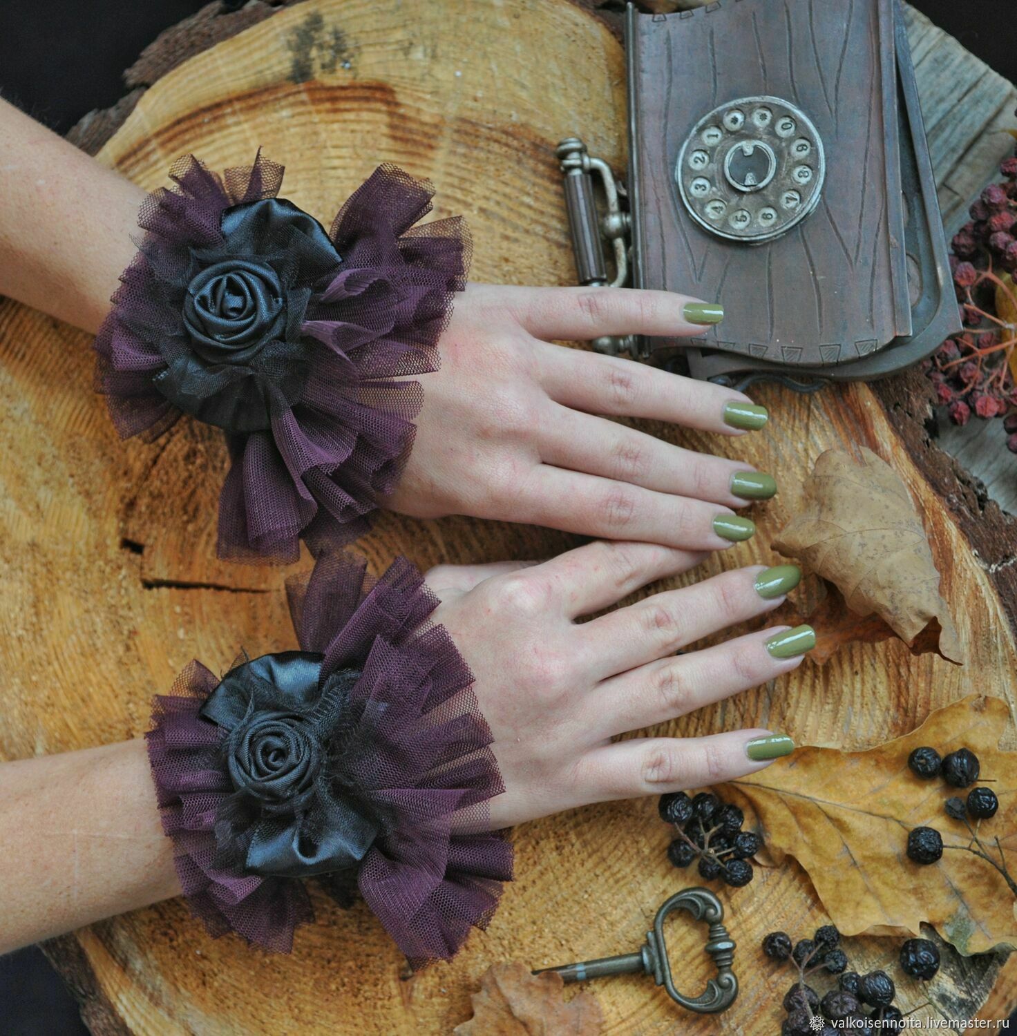 Манжеты \"Violet \" ( пара) – заказать на Ярмарке Мастеров – RW3M6RU ...