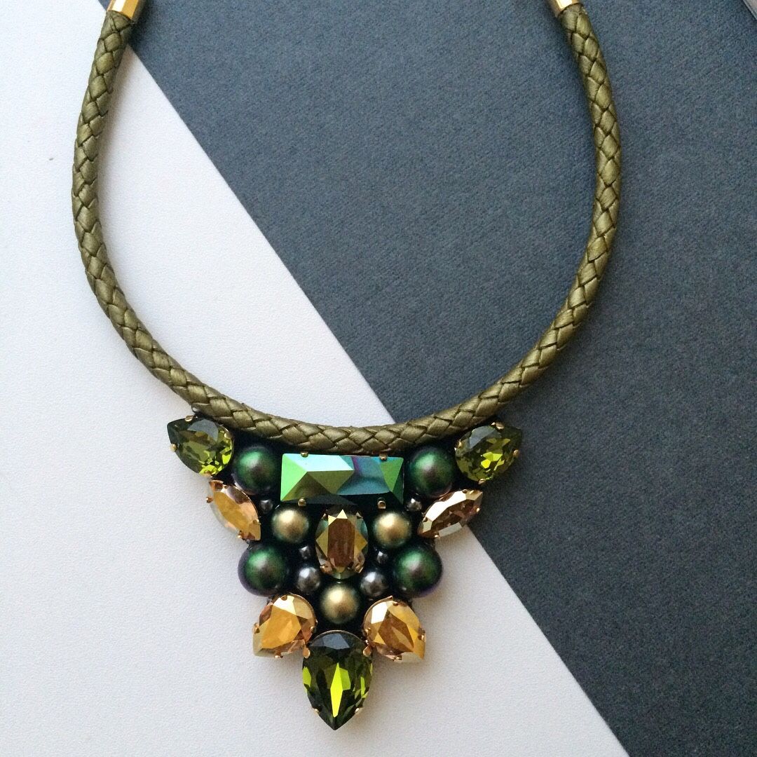 колье овен wire wrap. колье из бисера с лабрадором. колье петля wire wrap. колье казань. колье казань.