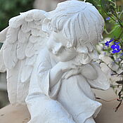 Дача и сад handmade. Livemaster - original item Angel sleeping on his knee made of polyresin for garden decor. Handmade.