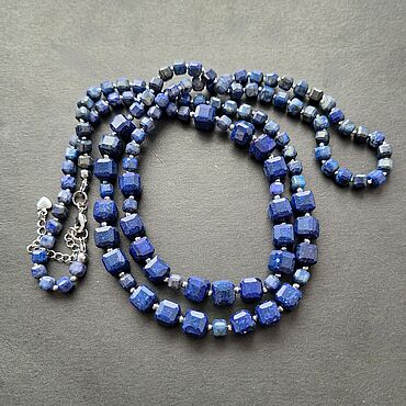 Украшения ручной работы. Ярмарка Мастеров - ручная работа Длинные бусы из лазурита. Handmade.