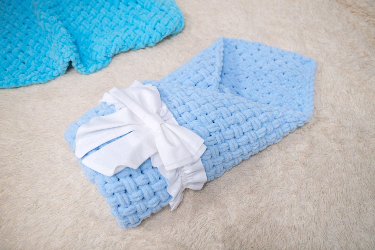 Как сшить одеяло из ткани на выписку из роддома своими руками