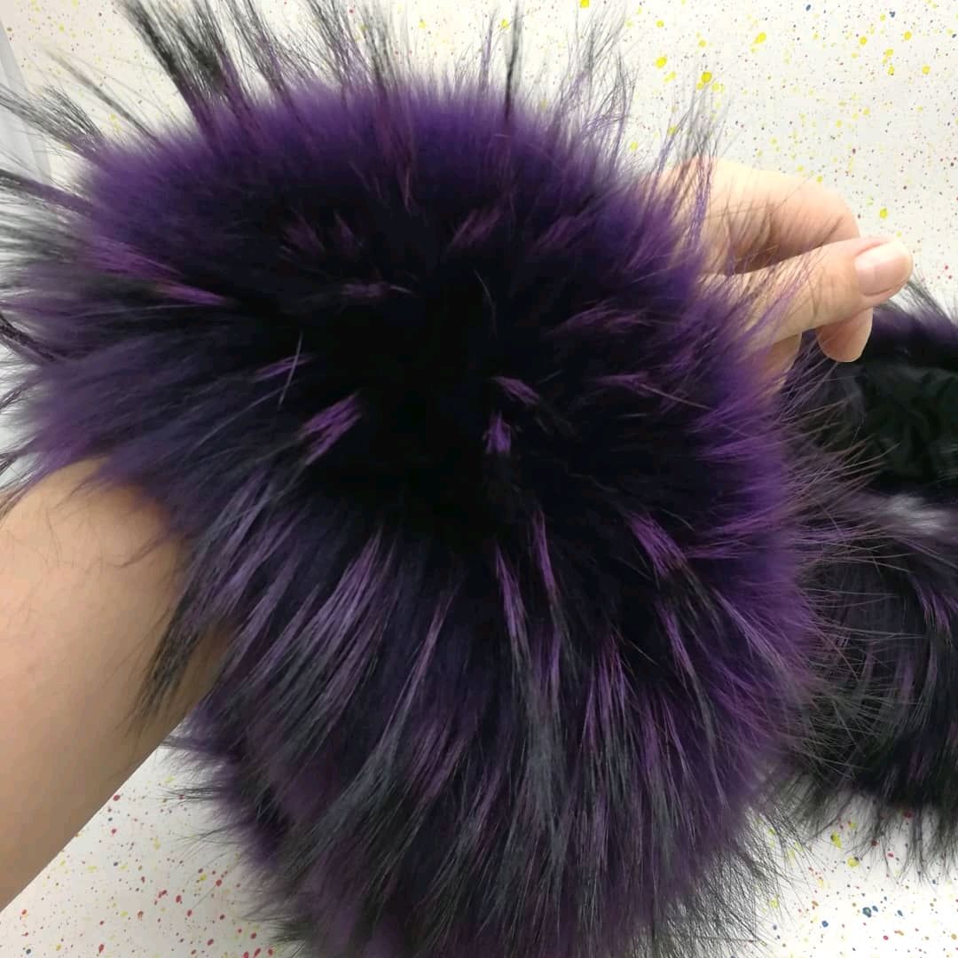 Меховые манжеты из меха енота в интернет-магазине Ярмарка Мастеров по ...