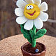 Подарок на 8 марта игрушка войлочная цветок "Счастливая Ромашка". Фотокартины. Мягкая красота (softbeauty). Интернет-магазин Ярмарка Мастеров.  Фото №2