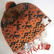 Аксессуары handmade. Livemaster - original item Winter men`s women`s hat with pumpon deer elk. Handmade.