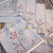 Для дома и интерьера handmade. Livemaster - original item Linen napkins with artistic embroidery Paint by threads rose Hips. Handmade.