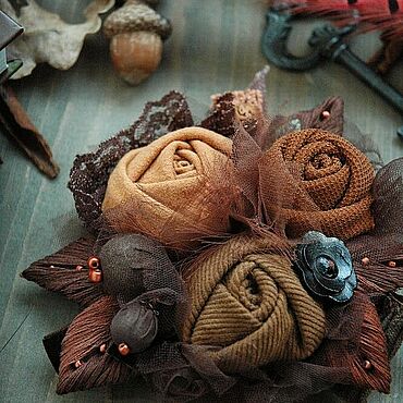 Украшения ручной работы. Ярмарка Мастеров - ручная работа Брошь " Орехи и корица ". Handmade.