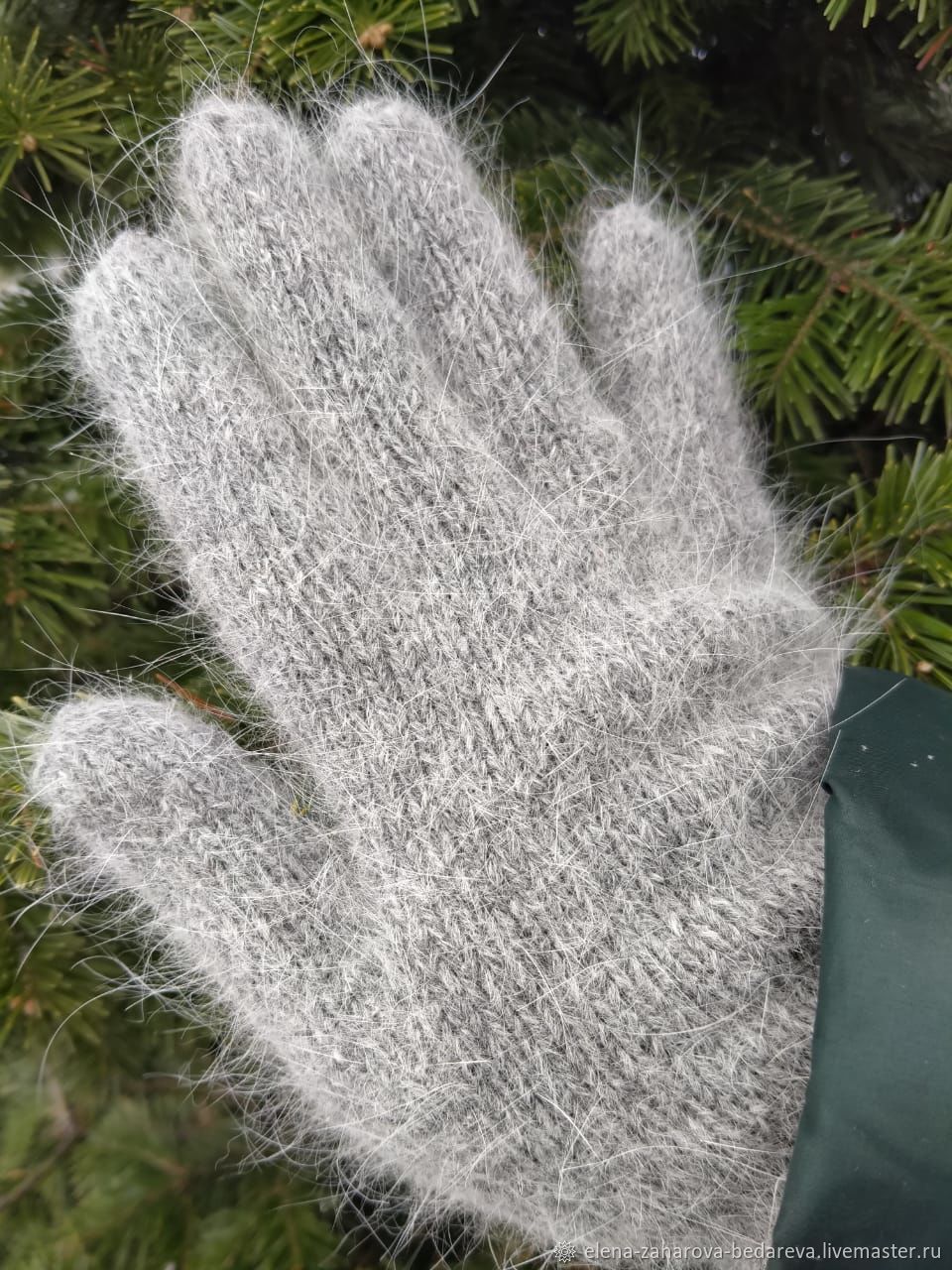 перчатки из пуха норки. митенки спицами. варежки из пуха норки. перчатки из пуха норки. пушистые варежки.