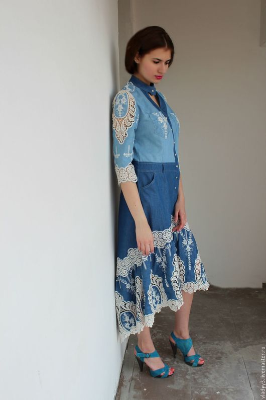 Купить платье из джинсовой ткани с вышивкой - голубой, купонная ткань ...