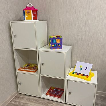Для дома и интерьера ручной работы. Ярмарка Мастеров - ручная работа Мебель для детской: Полка-стеллаж. Handmade.