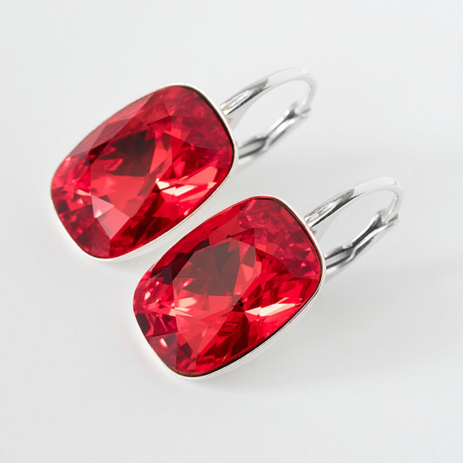 Swarovski Серебряные серьги с кристаллами Сваровски купить в интернет ...