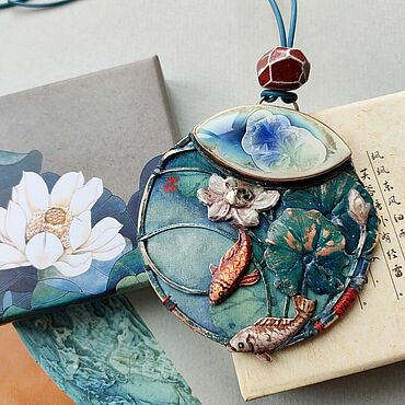 Украшения ручной работы. Ярмарка Мастеров - ручная работа Кулон "Koi". Handmade.