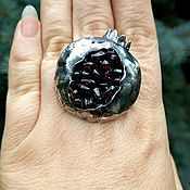 Кольцо серебряное. Серебряное кольцо из серии"Виноград"