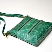 Сумки и аксессуары handmade. Livemaster - original item Green leather bag with pockets (genuine leather). Handmade.