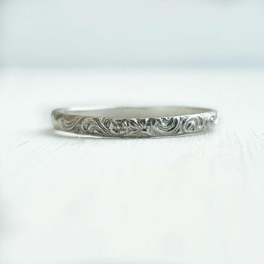 Серебряное кольцо «орнамент»