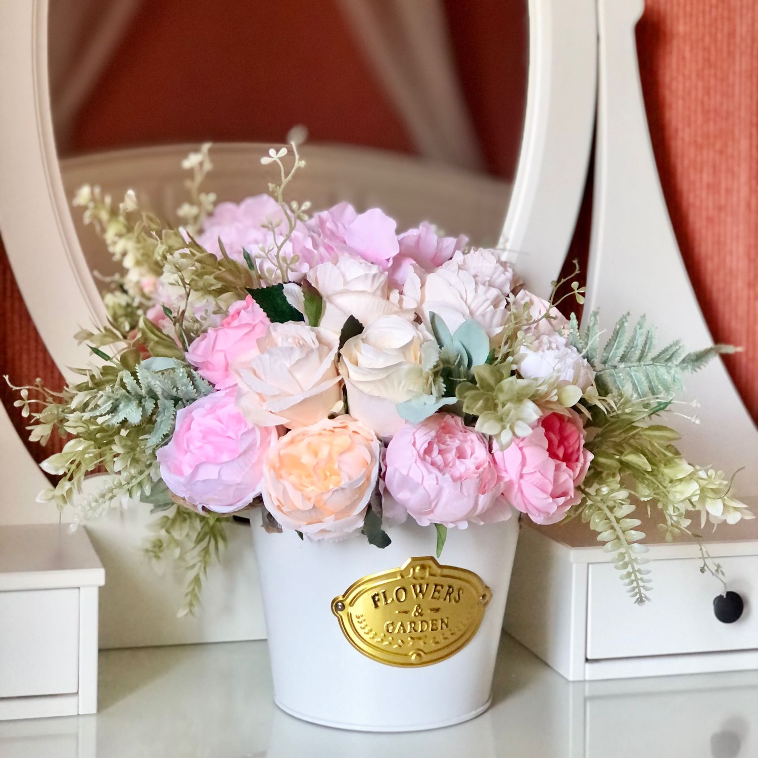 Композиция из тканевых цветов в интернет-магазине Ярмарка Мастеров по ...