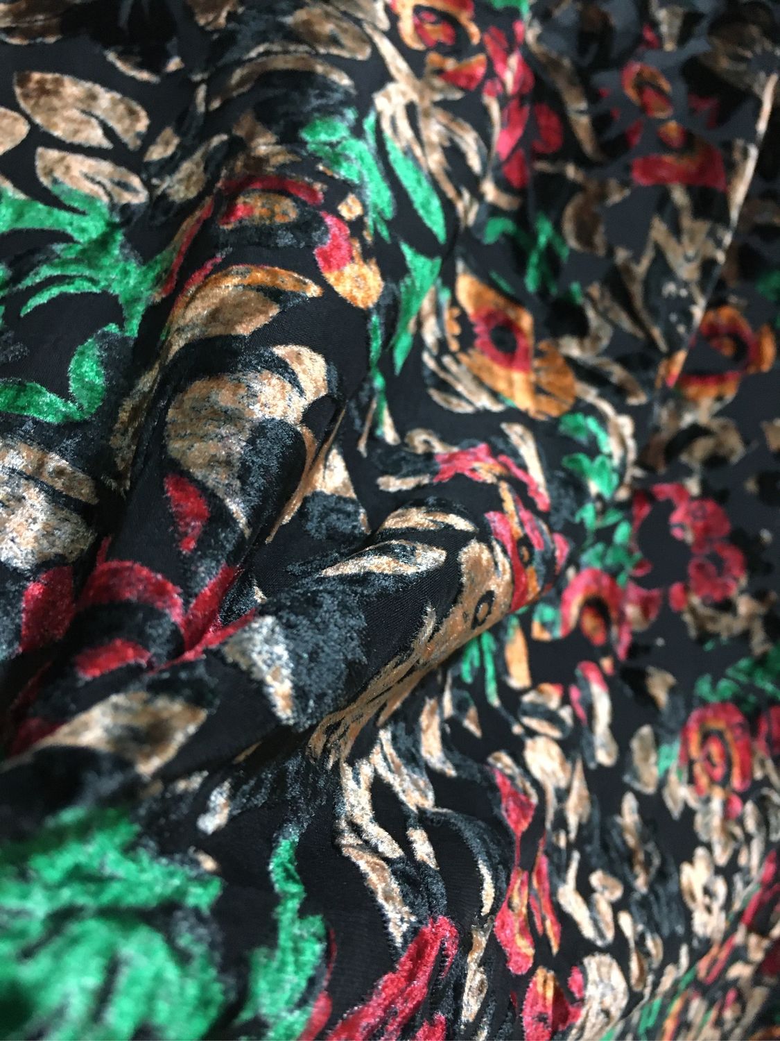 Панбархат, натуральный шёлк.2 м х 1,10 м купить в интернет-магазине ...