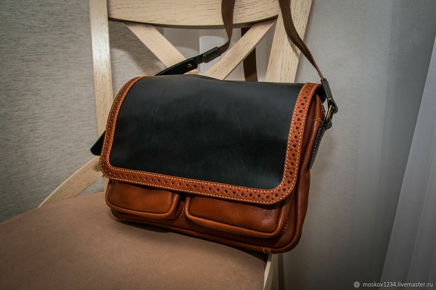 Сумка кожаная унисекс. Сумка кожаная через плечо купить в интернет ...