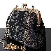 Свадебный салон handmade. Livemaster - original item Evening handbag made of black lace and satin on a clasp. Handmade.