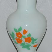 Винтаж handmade. Livemaster - original item Vase milk glass. Excellent condition. USSR.. Handmade.