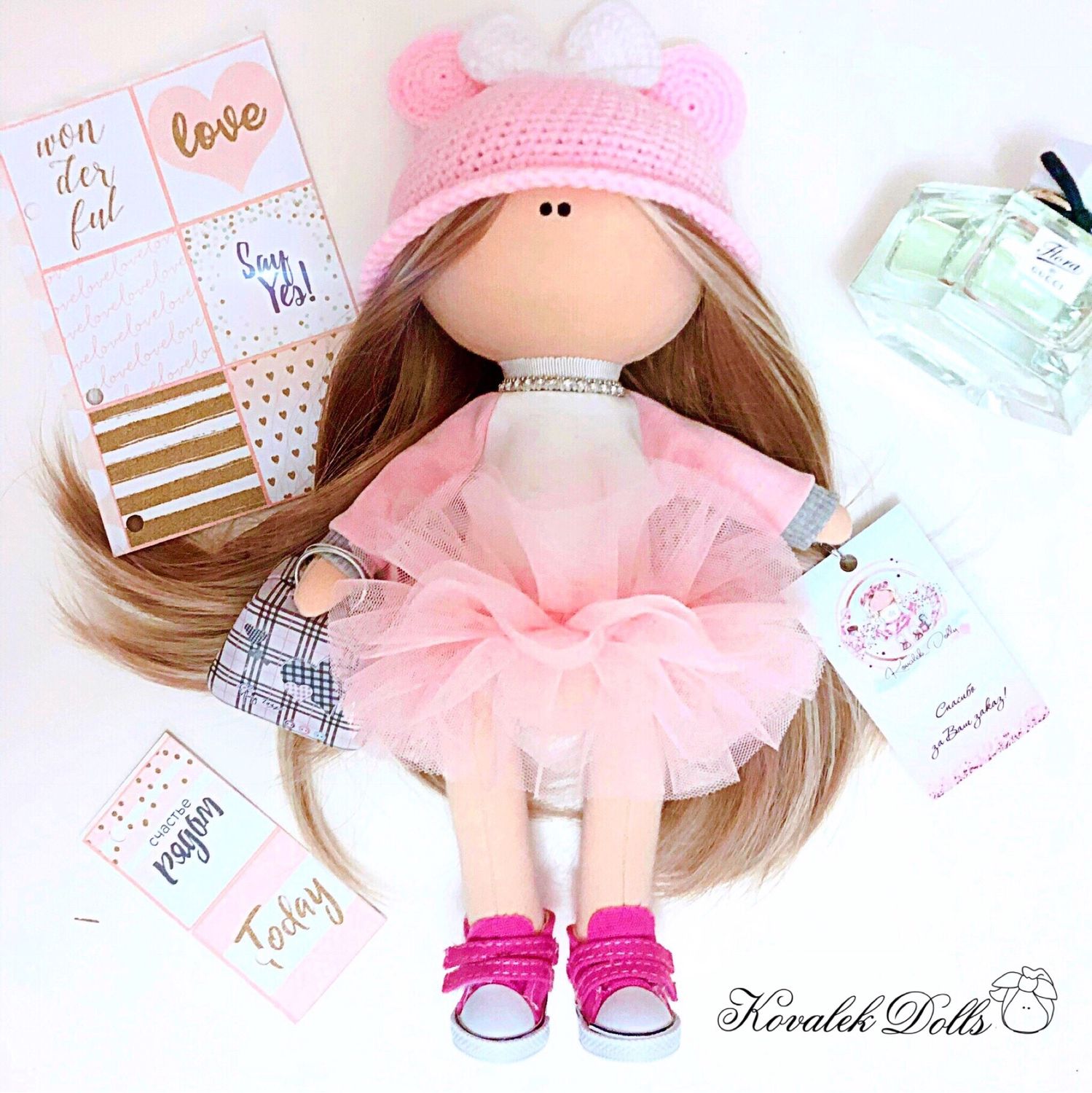 Подарок воспитателю своими руками кукла. Текстильная кукла парикмахер. Авито интерьерные куклы. Куклы текстильные интерьерные. Куклы ручной работы сергиев посад марина зорина.