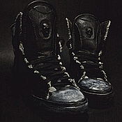 Обувь ручной работы handmade. Livemaster - original item Sneakers: Sneakers: SNEAKERS with skulls. CUSTOM SNEAKERS. Handmade.