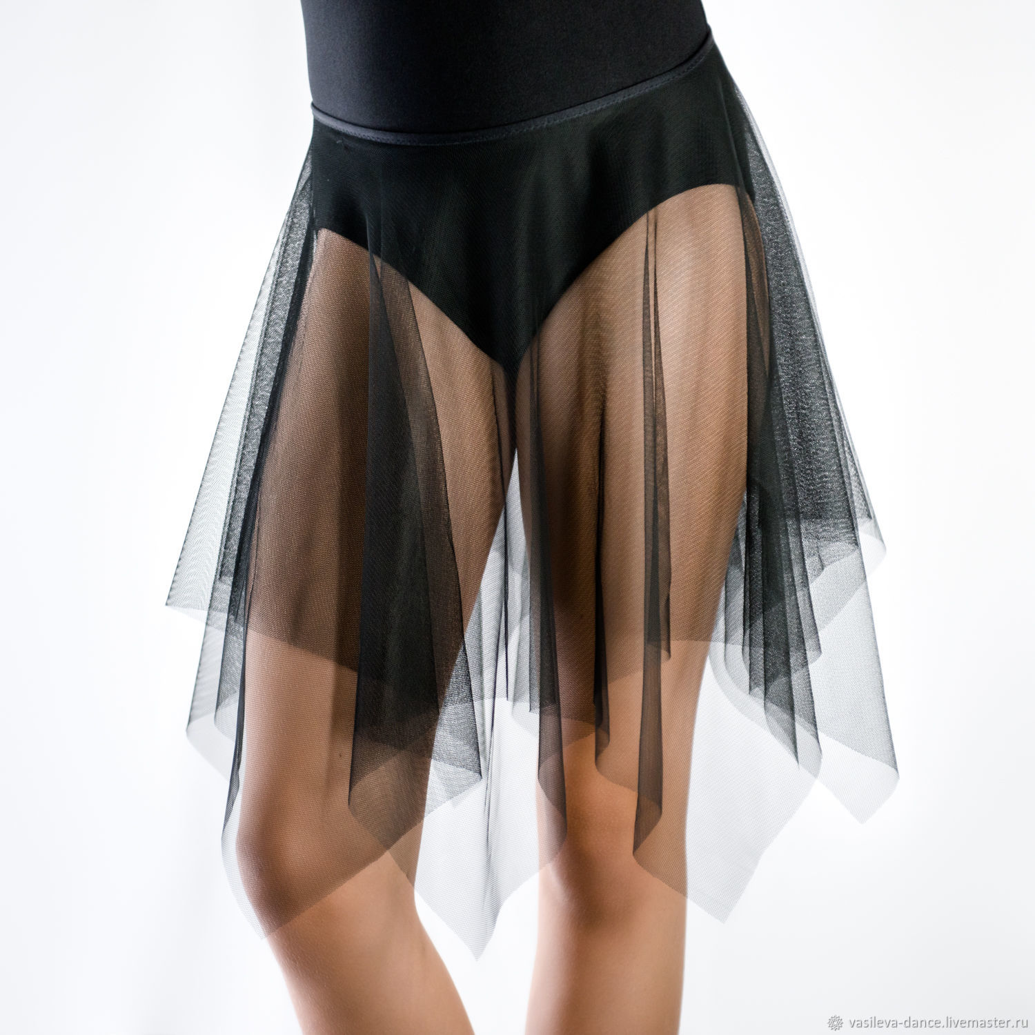 Черная прозрачная юбка. Прозрачная юбка. Прозрачная юбочка. Юбка прозрачная для танцев. Фатиновые юбки для танцев.