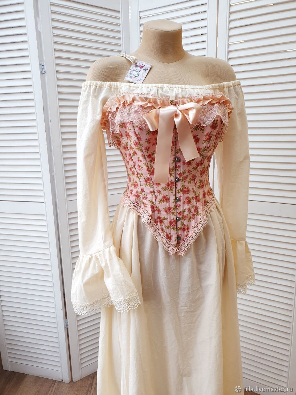 Ішке кірген үлкен мүшесінің видеосы