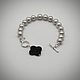 Заказать Браслет из серо-белого жемчуга с подвеской из черного агата. OM Jewelry. Ярмарка Мастеров. . Браслет из бусин Фото №3