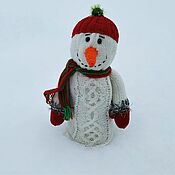 Подарки к праздникам handmade. Livemaster - original item Knitted snowman, New Year 2023, New Year interior, New Year. Handmade.