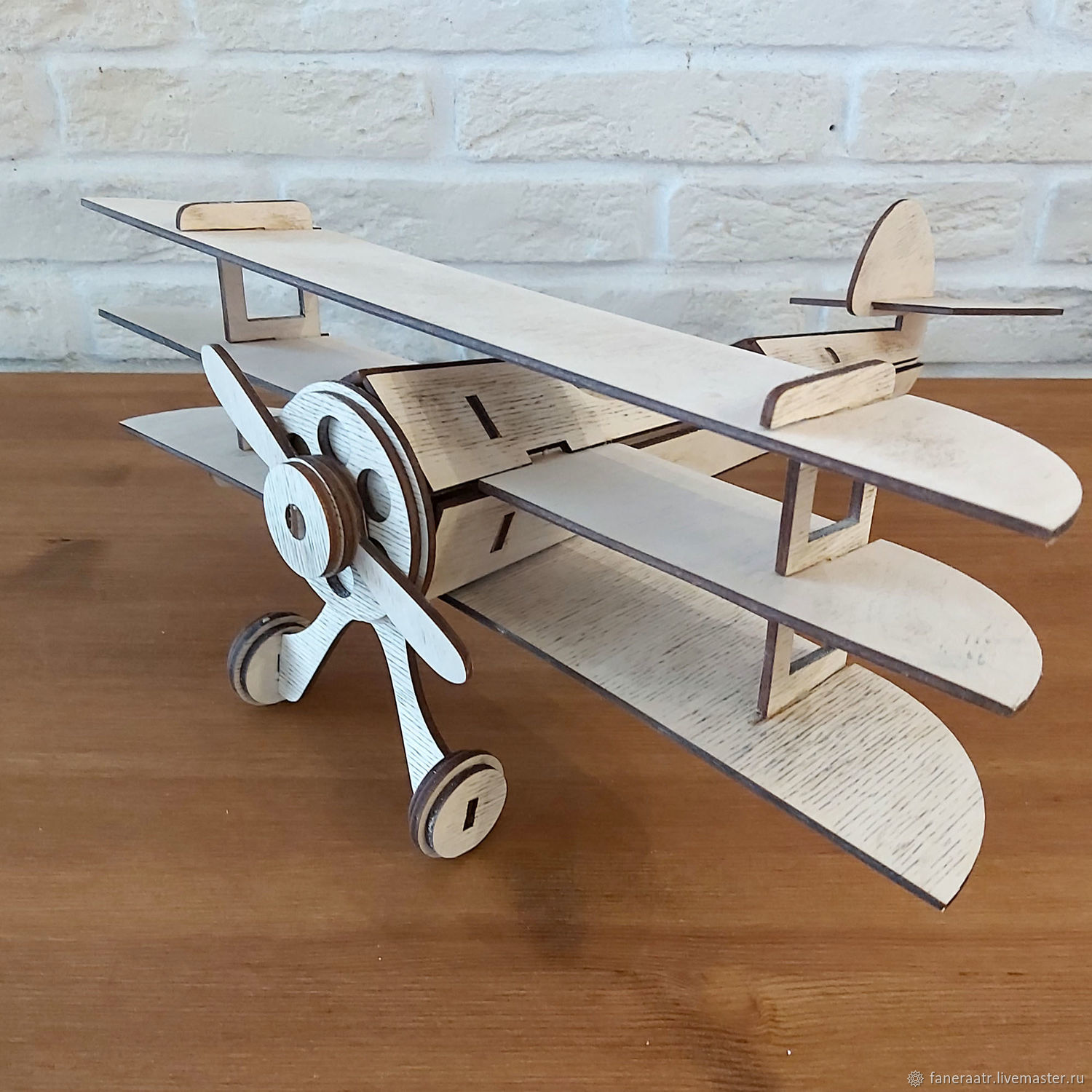 самолет из фанеры. конструктор самолет биплан. модель самолёта из фанеры. самолет из фанеры. сборная модель wood trick самолет.