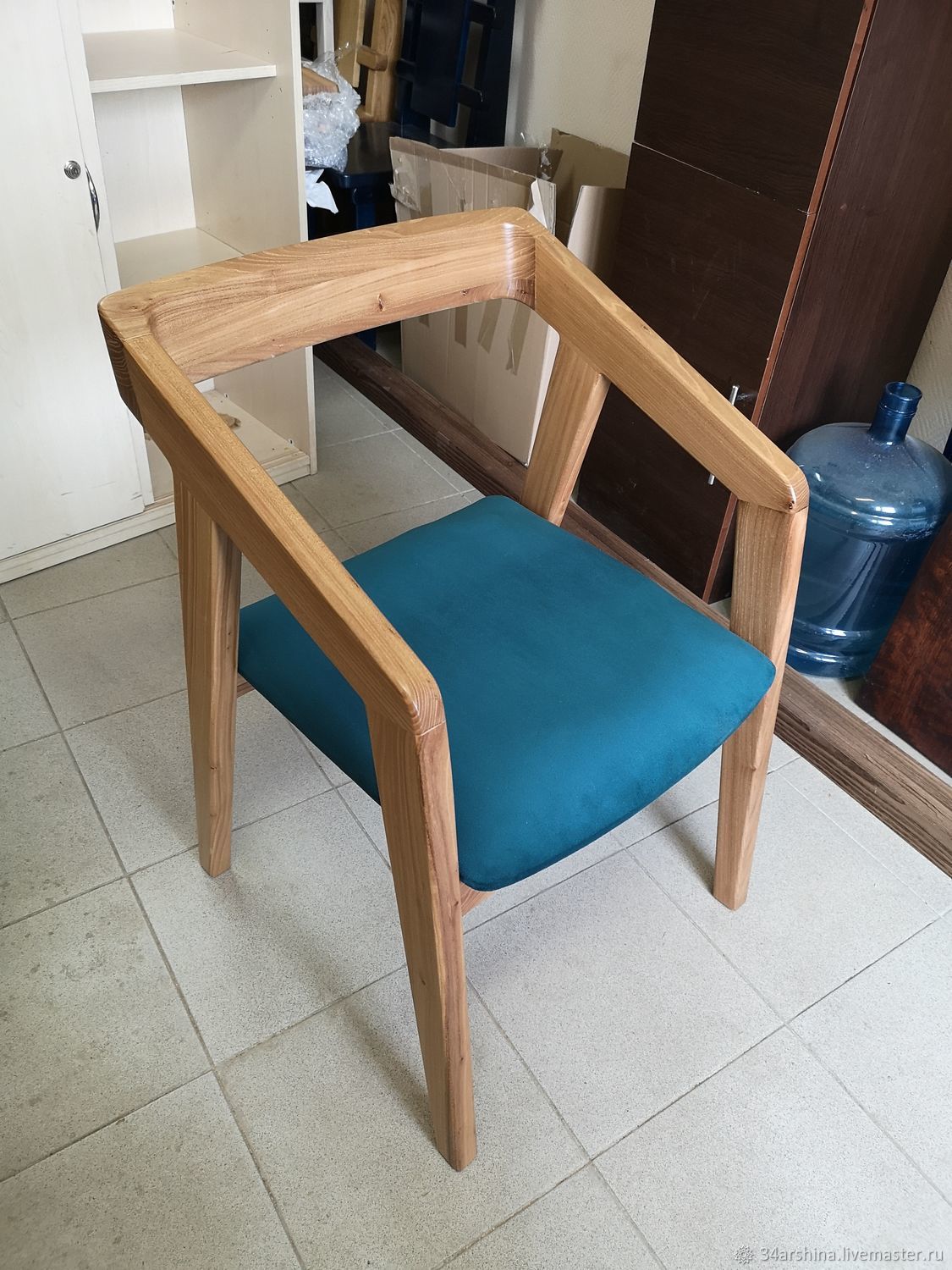 стулья для работы в цеху
