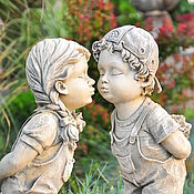 Для дома и интерьера handmade. Livemaster - original item A couple of children in love made of concrete sculpture Provence. Handmade.