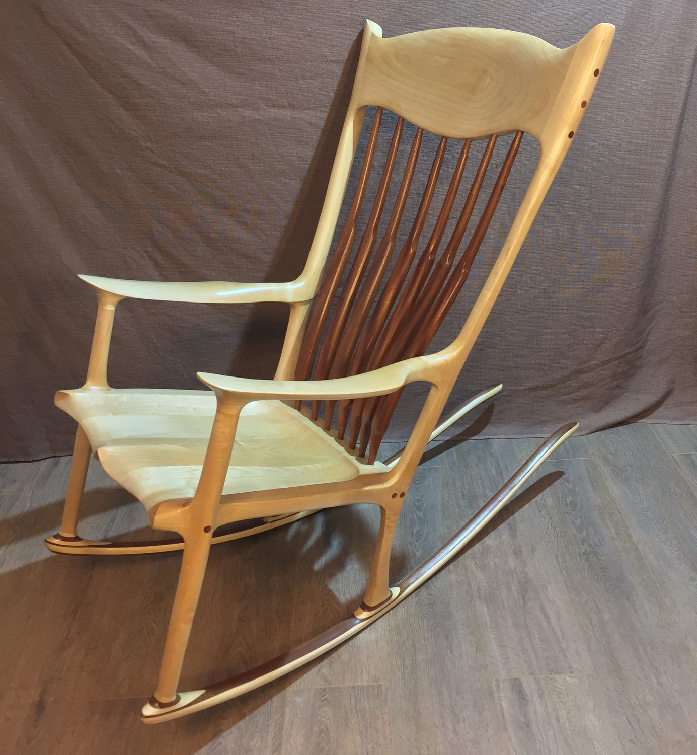 Кресла ручной работы из дерева