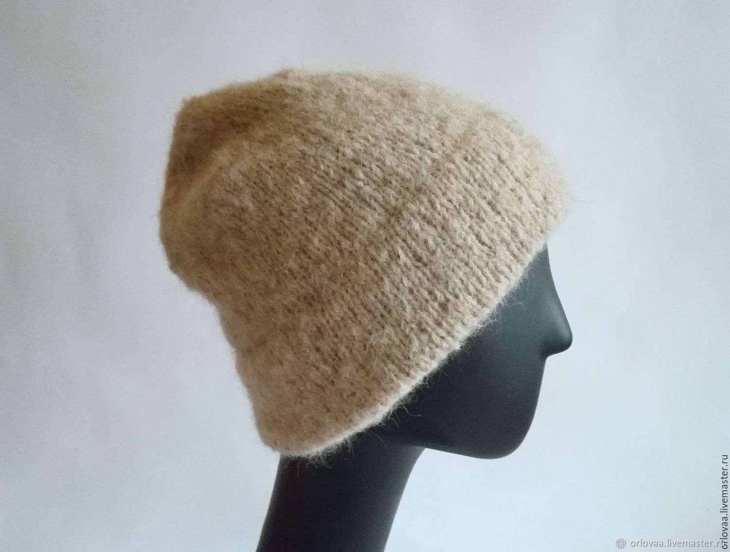 Alpaca boucle Drops шапка