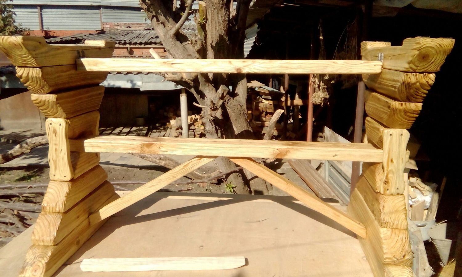 стол обеденный