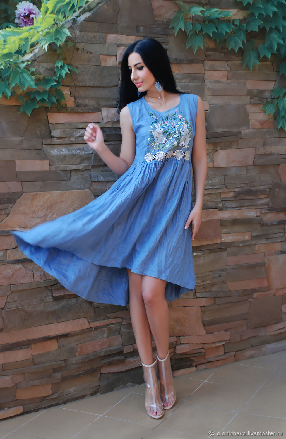 Linen sundress with hand embroidery " Two bunnies" – заказать на
