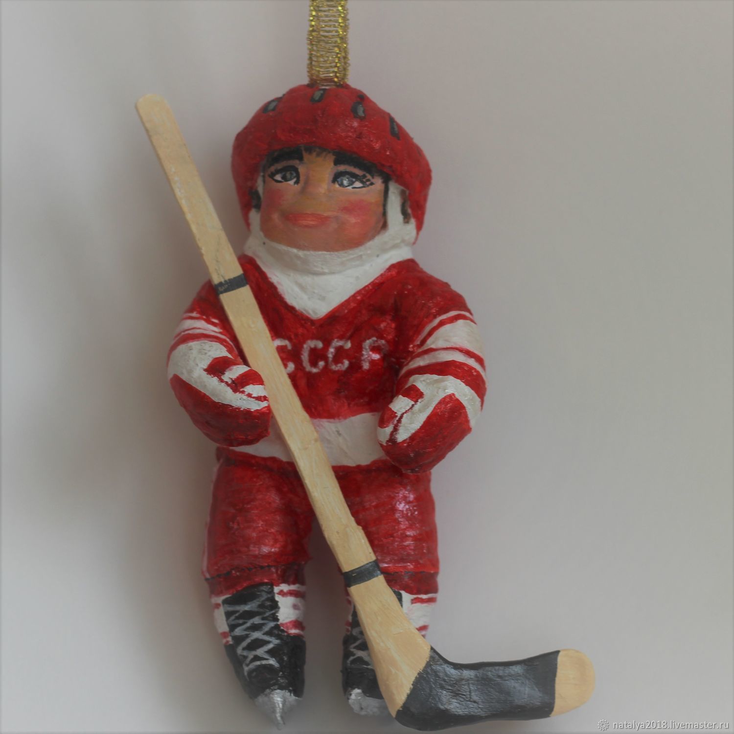 ватная игрушка фигуристка. хоккеист из ваты игрушка. ватная игрушка девочка. акриловые краски для ватных игрушек. ватные игрушки елены васько.