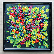 Картины и панно handmade. Livemaster - original item Painting bouquet of flowers and berries in a frame 