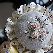 Textile House-pendant with embroidery. Lavender. Guardian