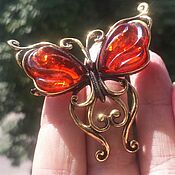 Украшения handmade. Livemaster - original item A butterfly brooch made of amber is a gift to a friend`s mom. Handmade.