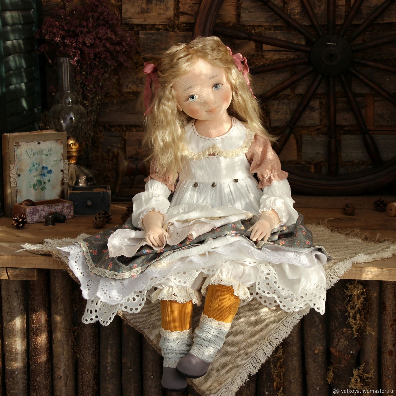 Autumn doll