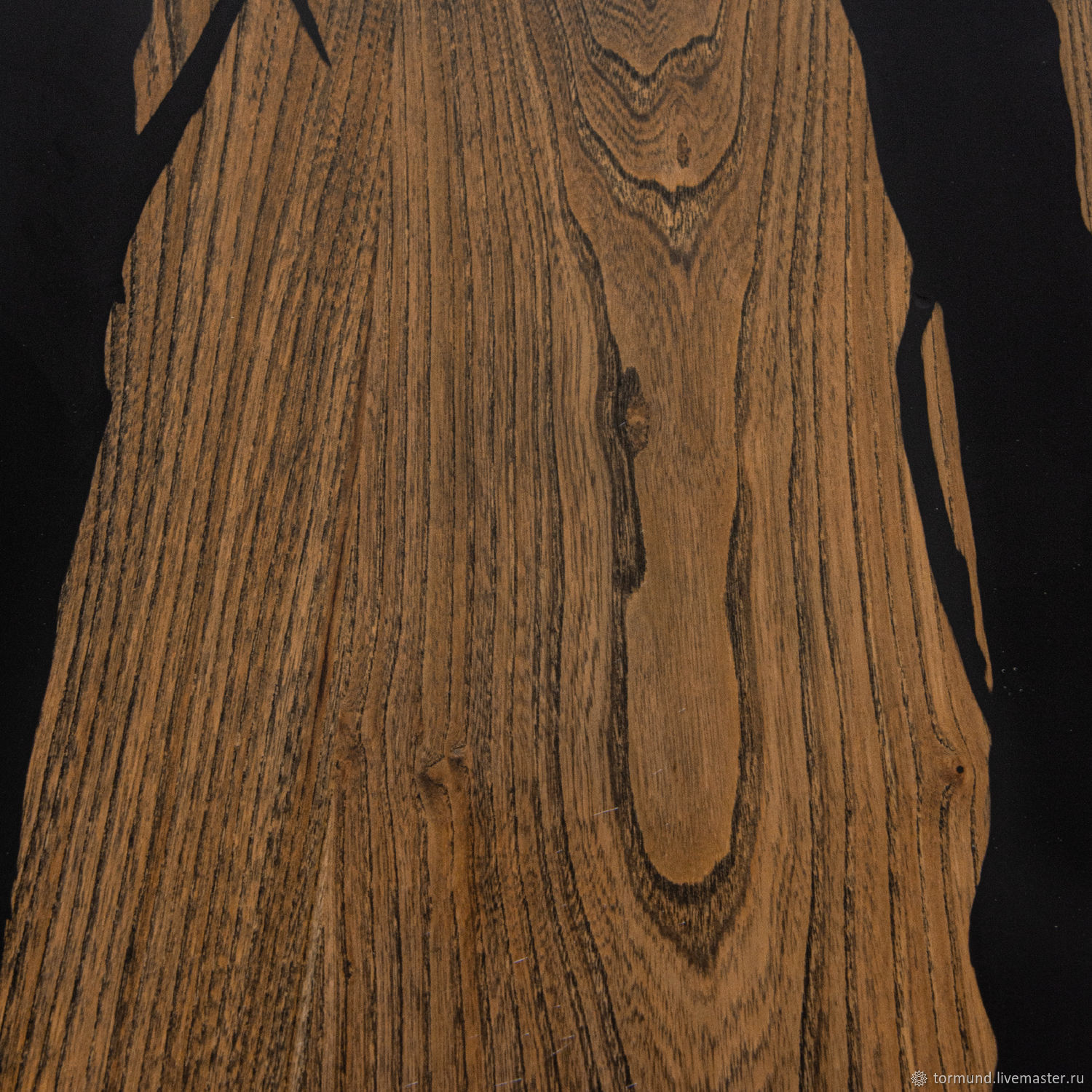 Столешница из массива дерева эпоксидной смолы на заказ из дуба купить в ...