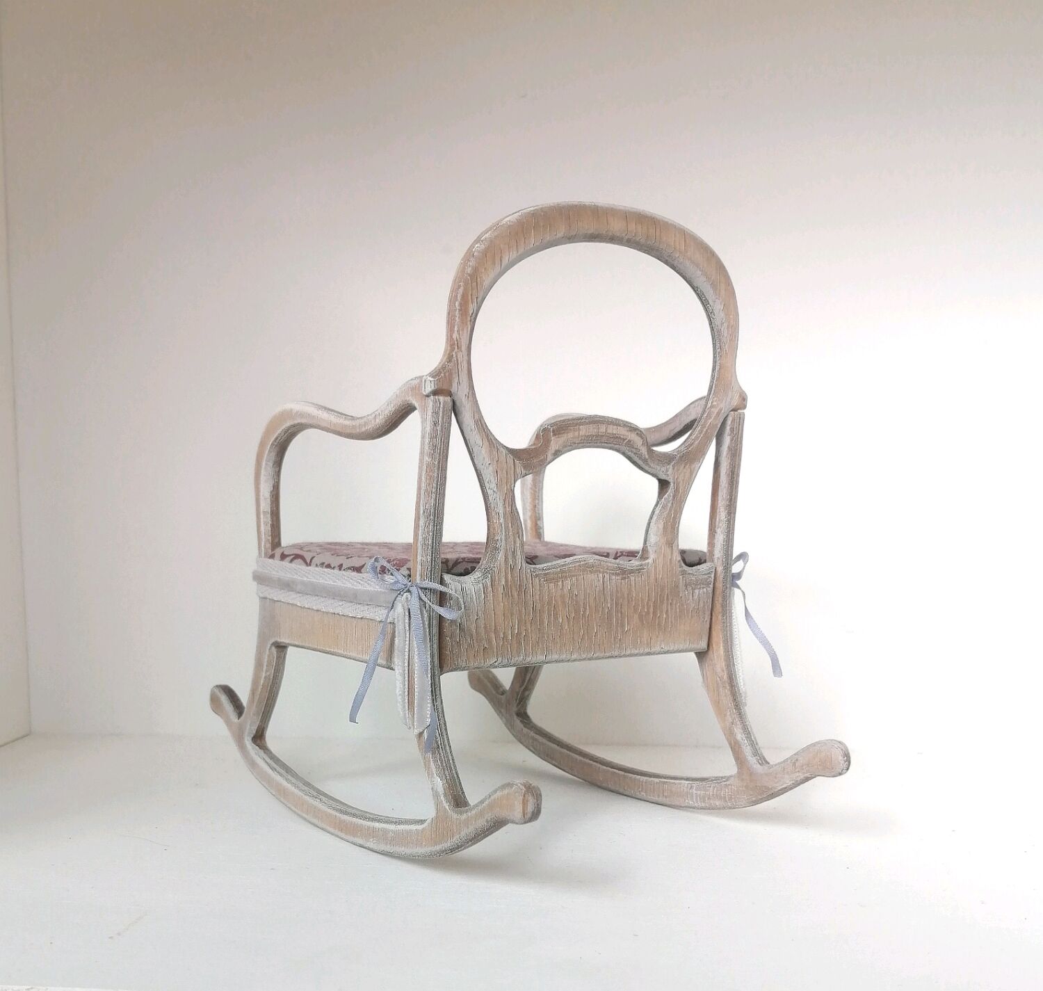 КРЕСЛО-КАЧАЛКА "ПРОВАНС" купить в интернет-магазине Ярмарка Мастеров по ...