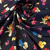 Материалы для творчества handmade. Livemaster - original item Fabric: Gucci cotton bright flowers on dark blue. Handmade.