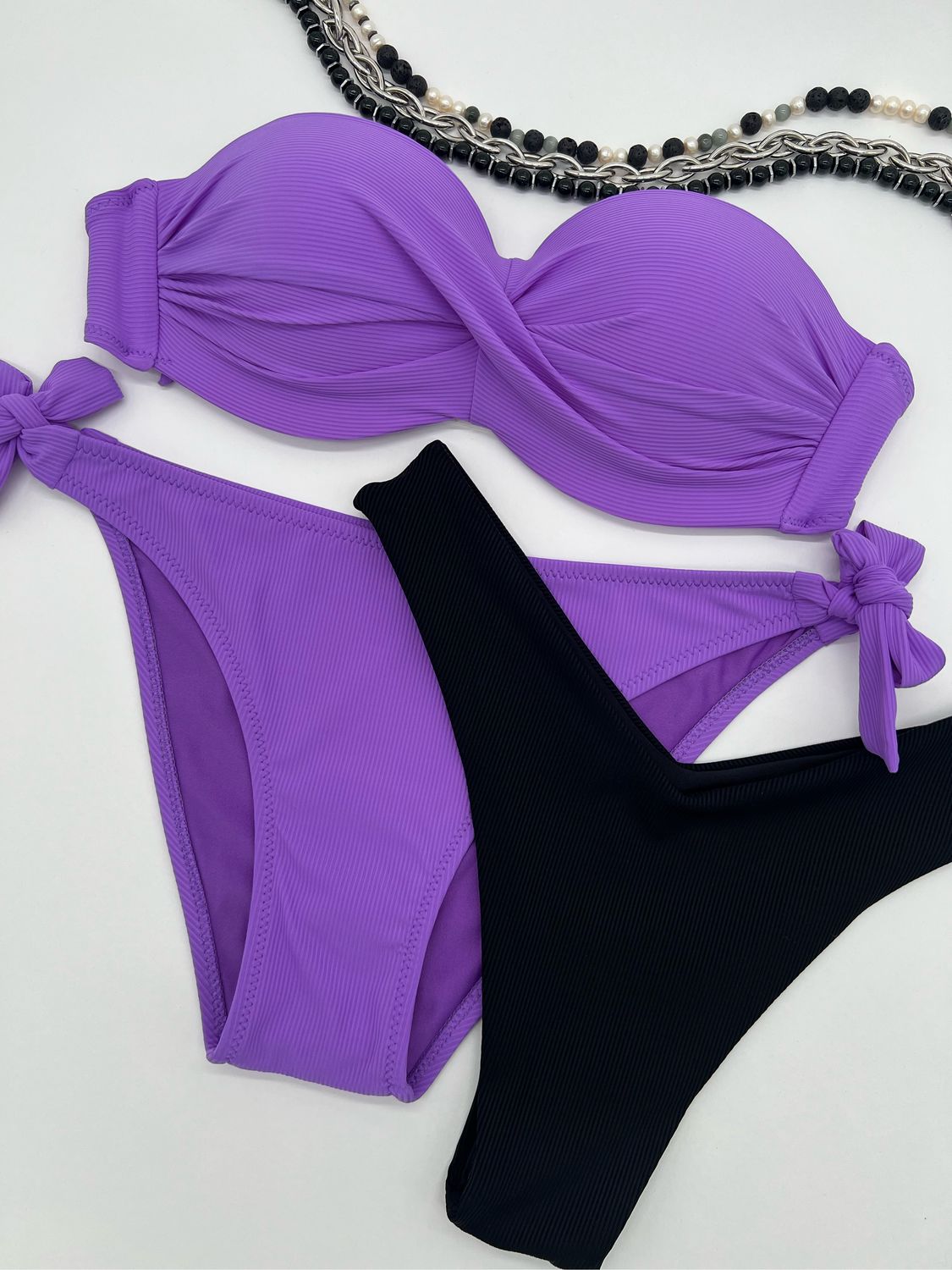 Фиолетовый купальник бандо с двумя трусиками в интернет-магазине на ...