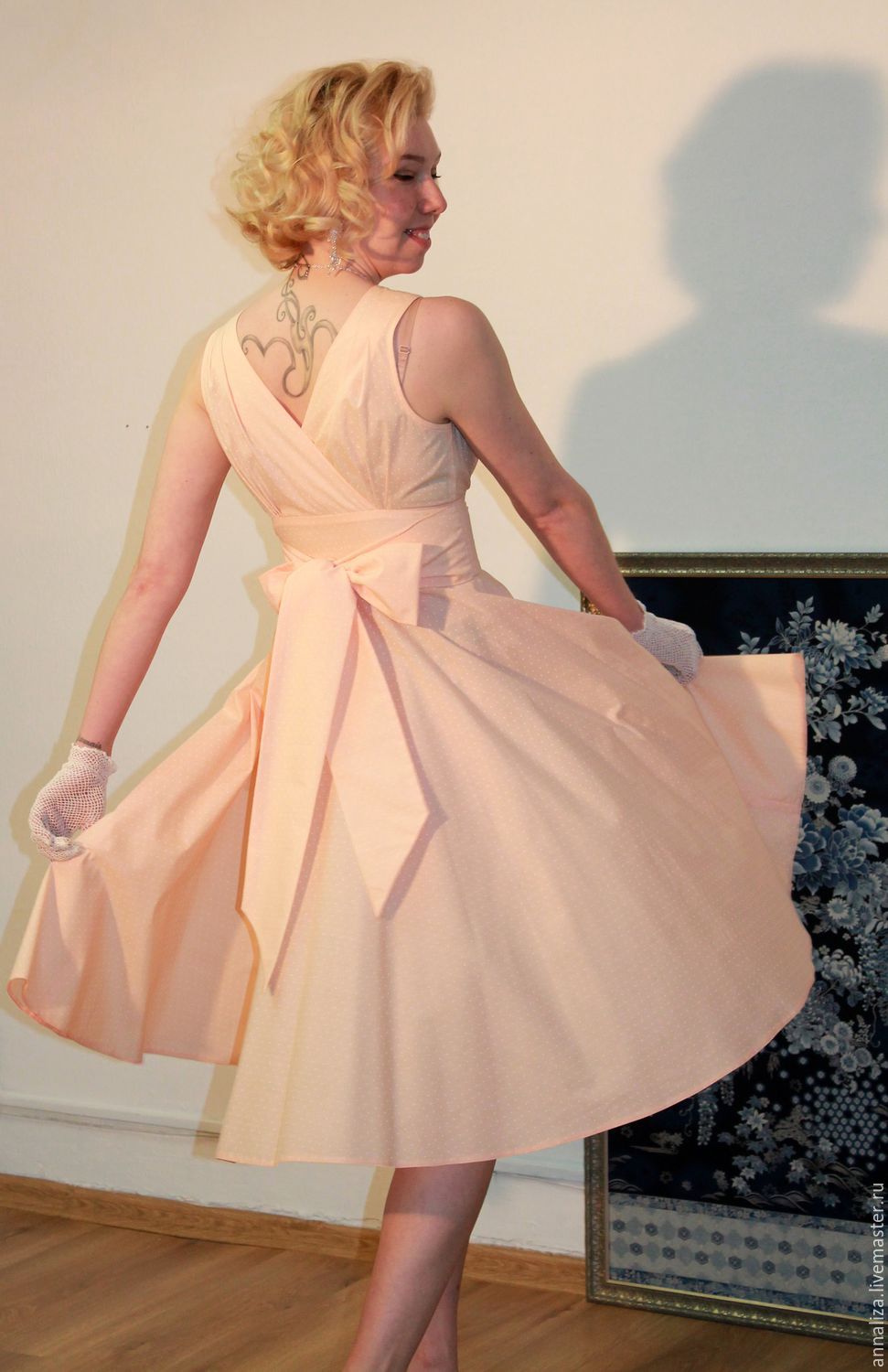 Dress in the style of 50's \