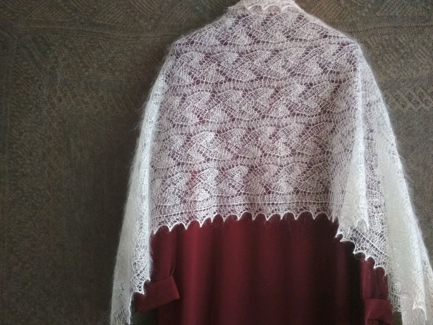 1g. Stole white knitted, openwork, elegant, handmade, downy, Wraps, Orenburg,  Фото №1