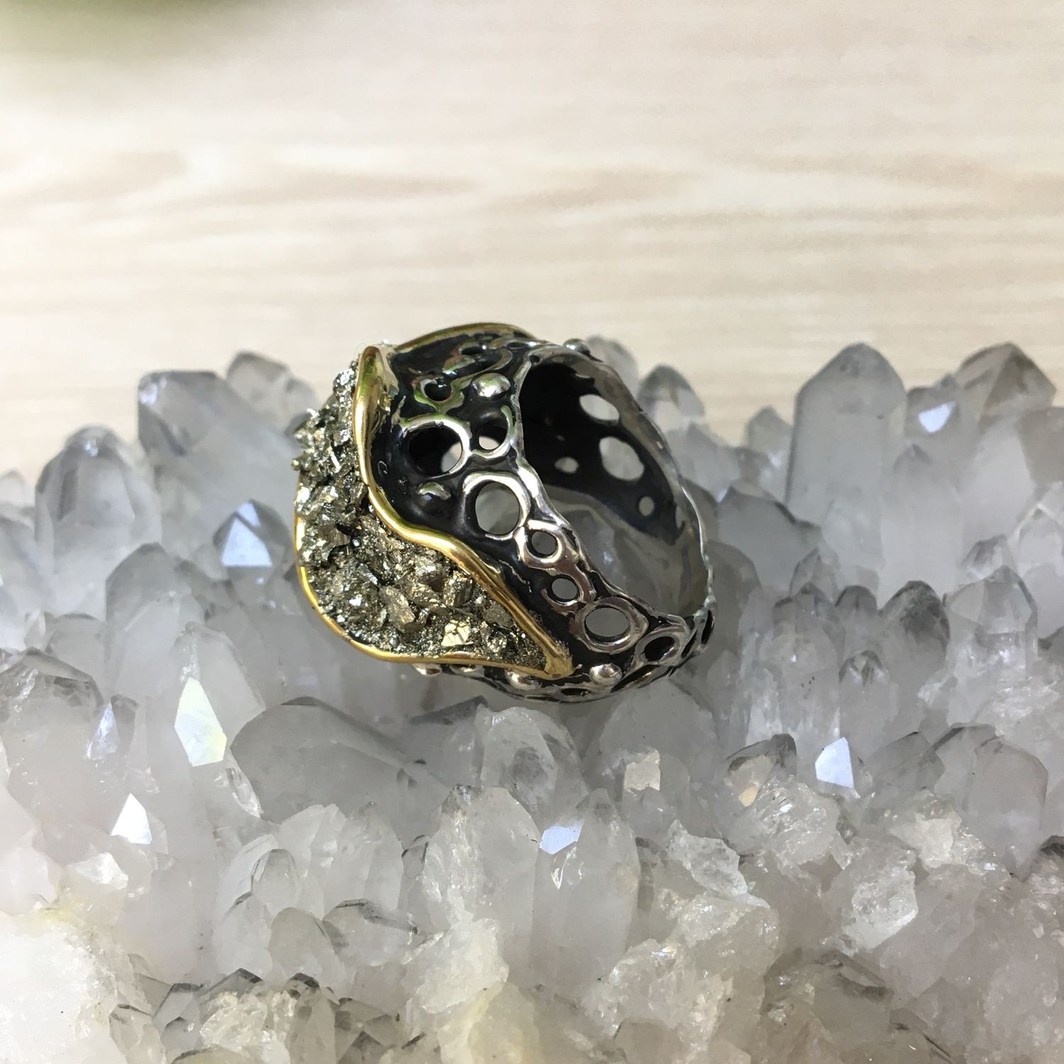 Комплект ‘’Селен’’ серебро 925, пирит камень солнца купить в интернет ...