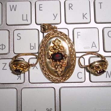 ручной работы. Ярмарка Мастеров - ручная работа !Бидермеер 1870-1900 Серьги и кулон. Серебро 835, альмандины. Handmade.